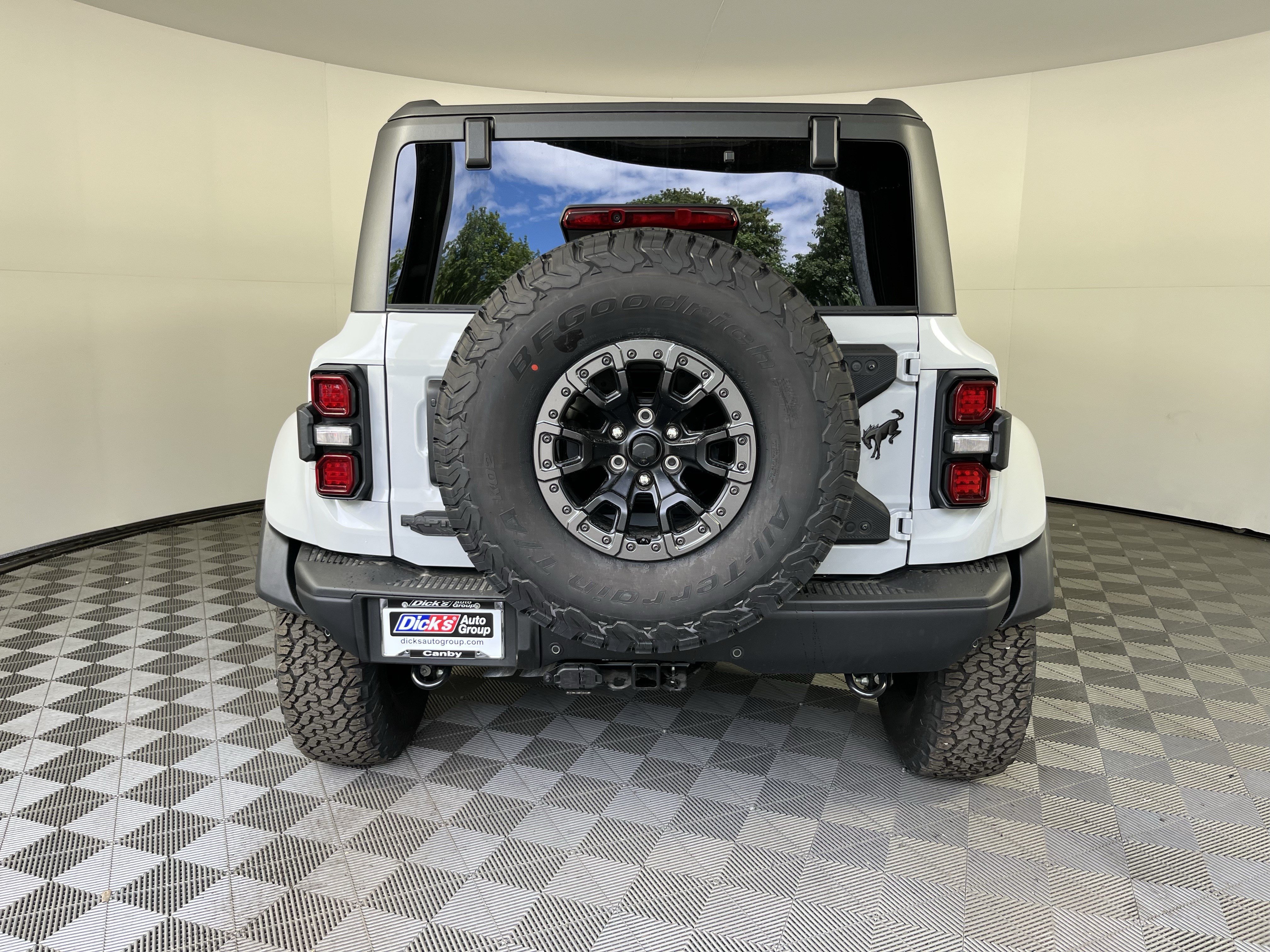 New 2026 Ford Bronco Raptor w/ Interior Carbon Fiber Pack AWD/4WD image 4