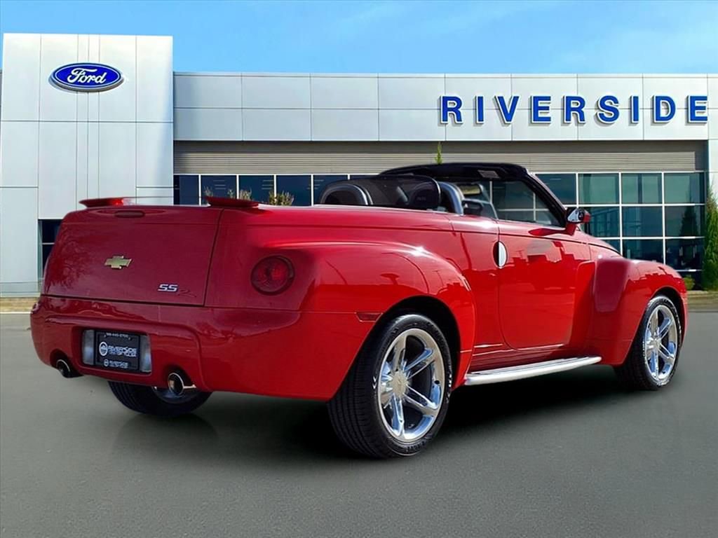 Used 2003 Chevrolet SSR w/ Preferred Equipment Group image 6