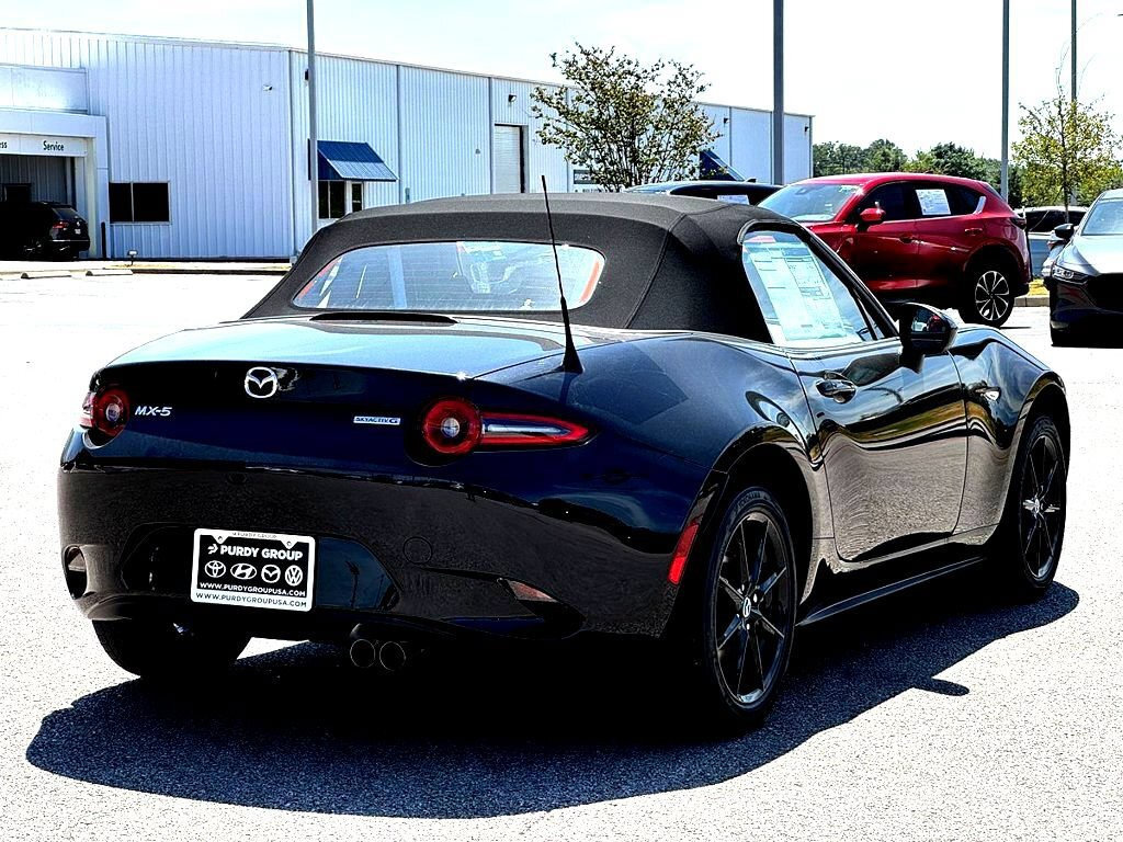 New 2026 MAZDA MX-5 Miata Sport w/ Interior Package RWD image 8