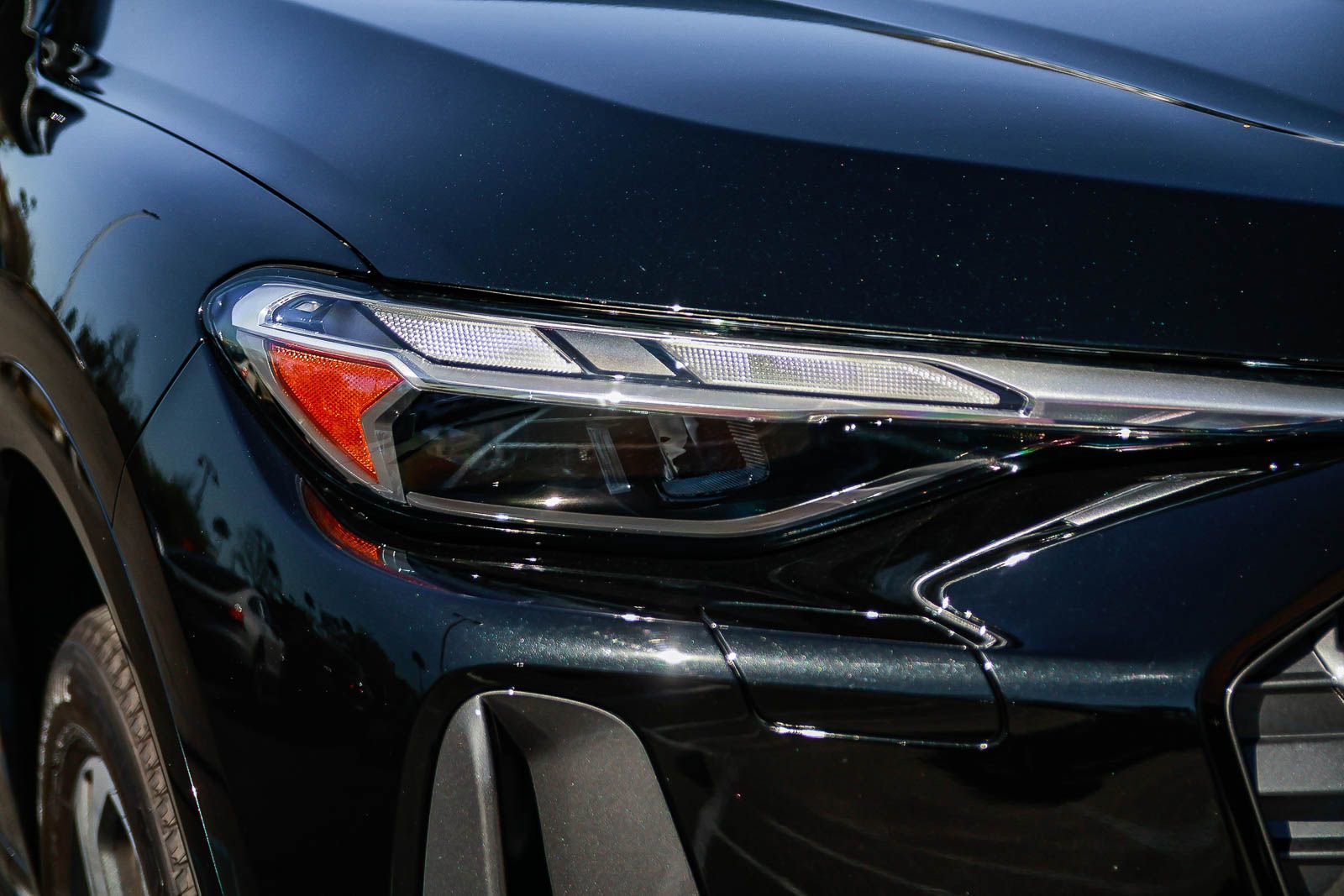 Certified 2025 Audi Q5 Premium w/ Convenience Package image 12