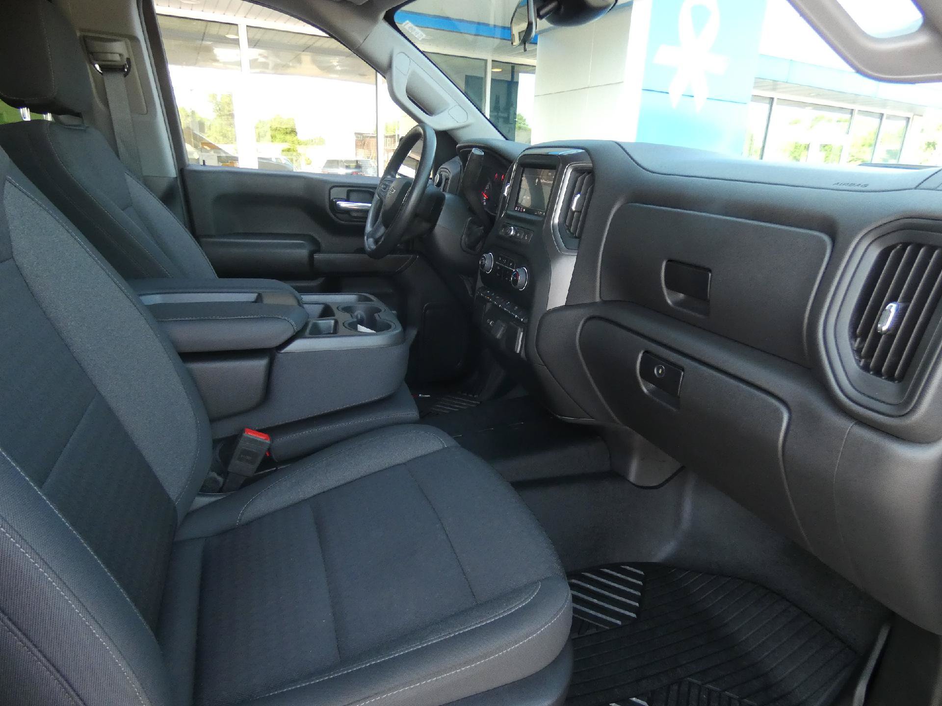 Used 2023 Chevrolet Silverado 1500 Custom Trail Boss AWD/4WD image 17