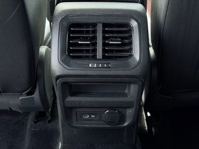 Used 2023 Volkswagen Tiguan SEL R-Line AWD/4WD image 25