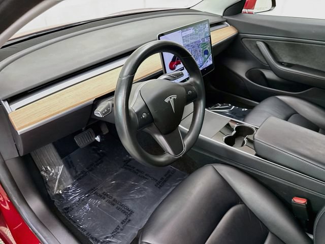 Used 2018 Tesla Model 3 Long Range RWD image 9