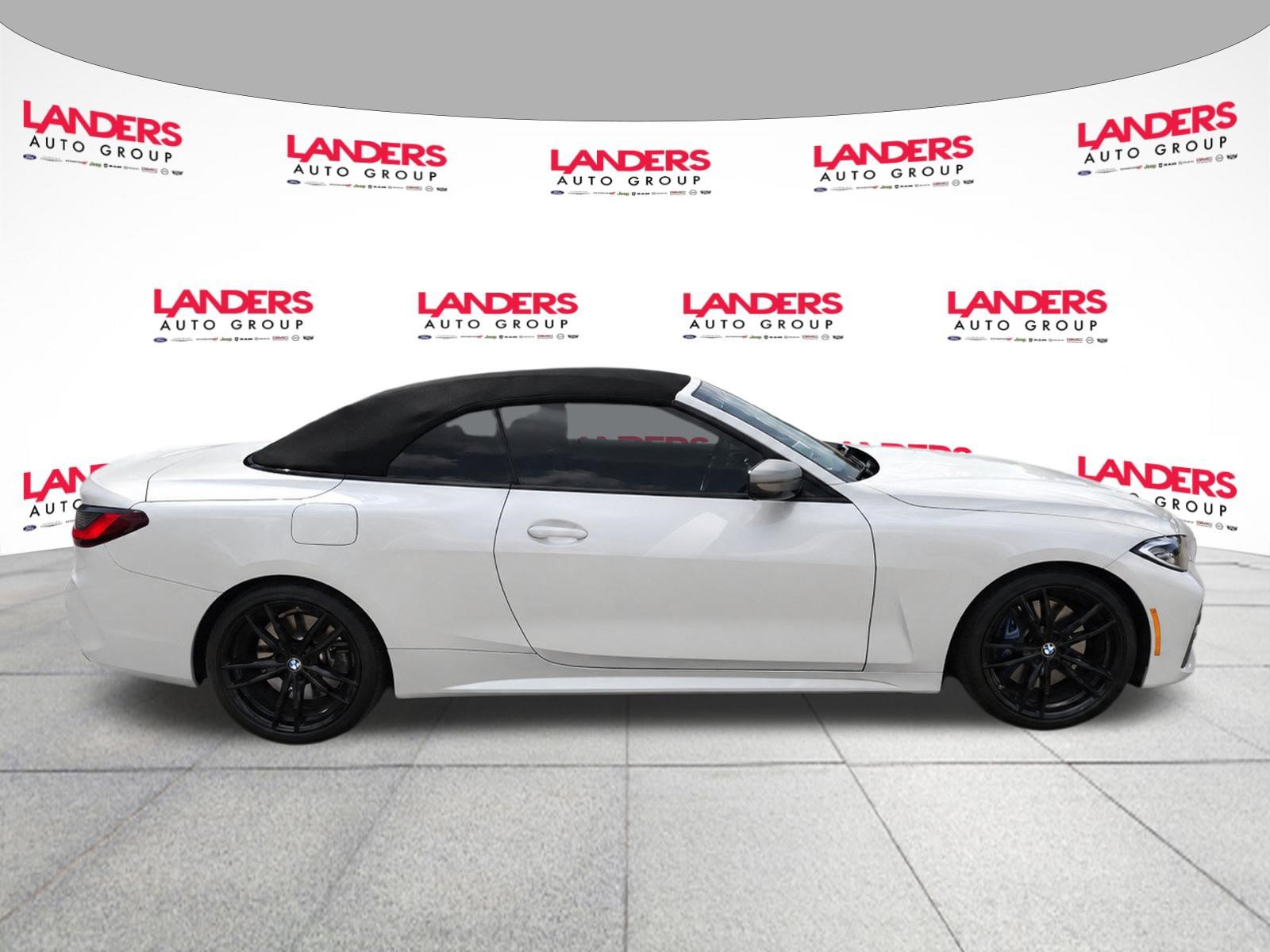 Used 2023 BMW M440i Convertible RWD image 4