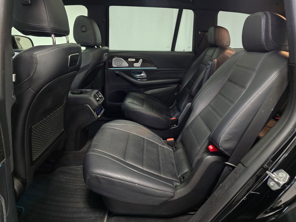 Used 2020 Mercedes-Benz GLS 450 4MATIC image 19