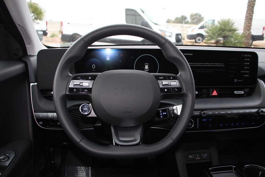 Used 2025 Hyundai Ioniq 5 SE image 16