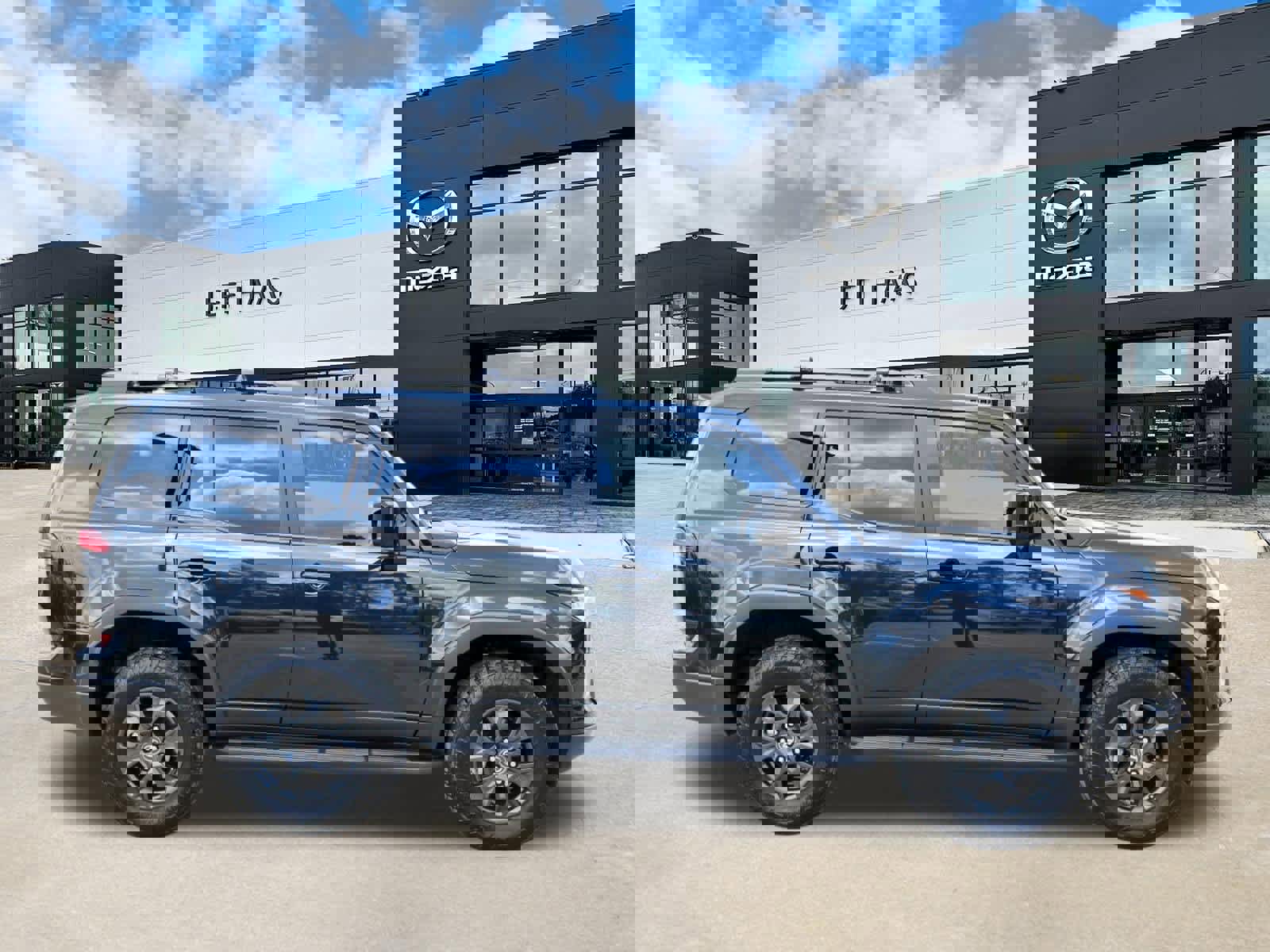 Used 2024 Lexus GX 550 image 5