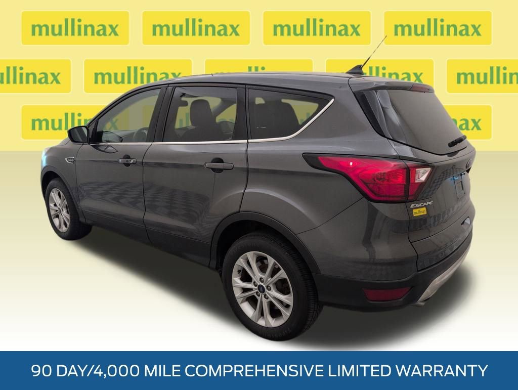 Used 2019 Ford Escape SE image 8