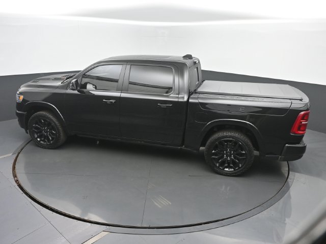 Used 2025 RAM 1500 Limited AWD/4WD image 33