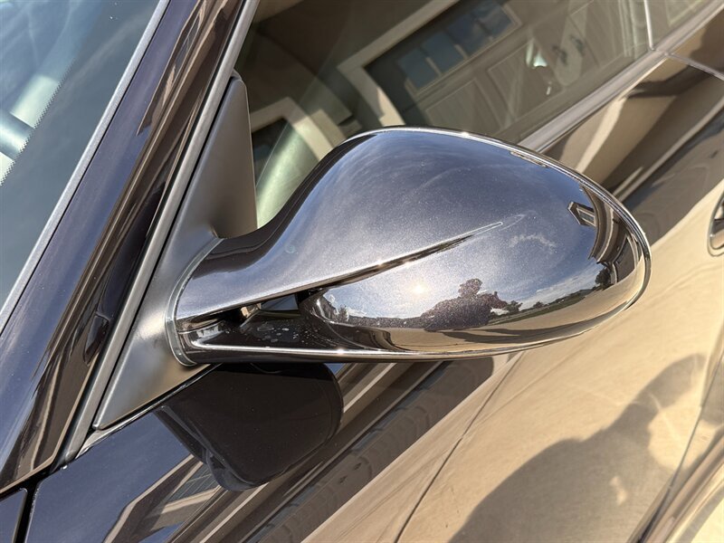 Used 2011 Porsche 911 Turbo AWD/4WD image 50