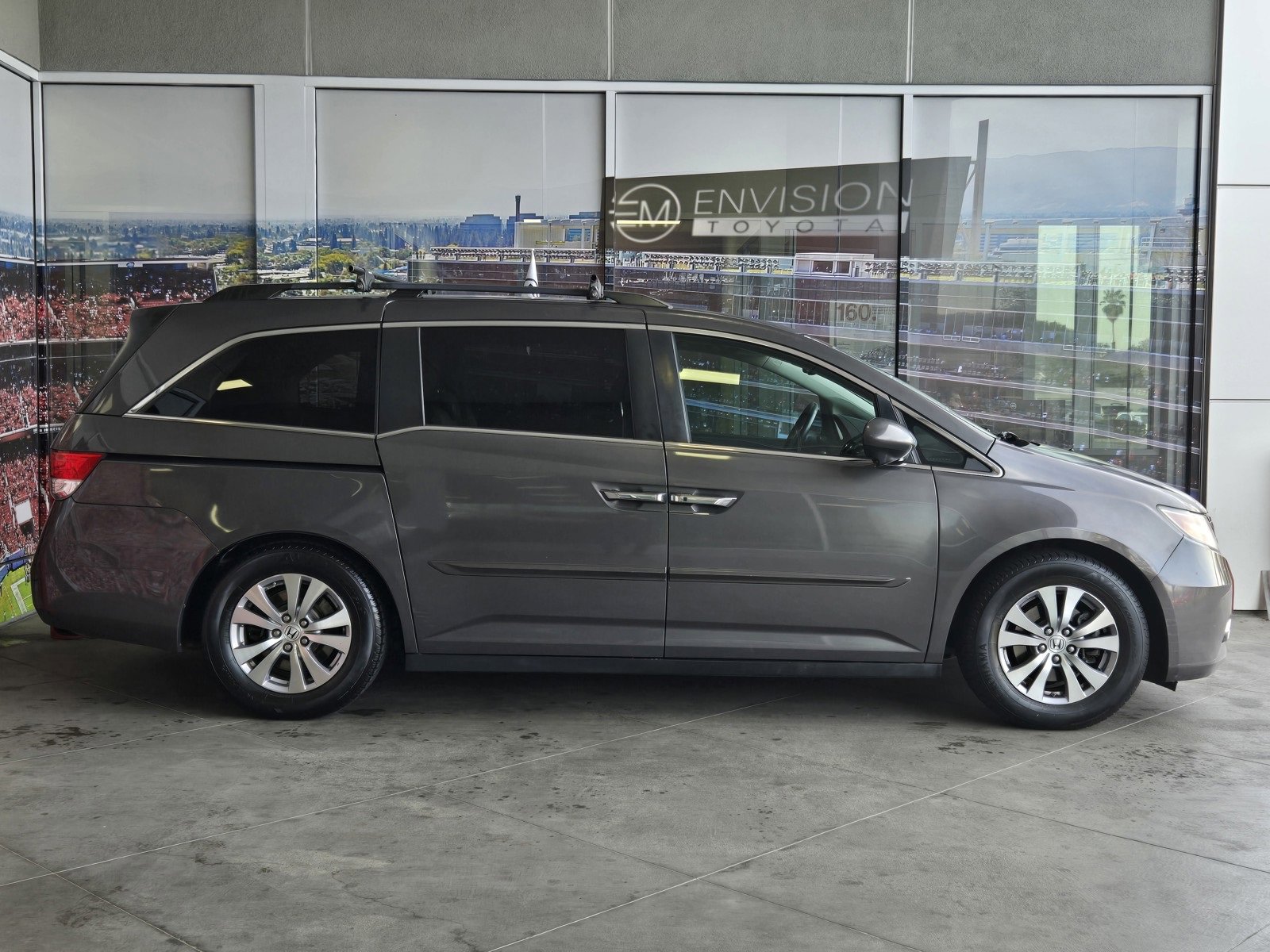 Used 2015 Honda Odyssey EX-L image 4