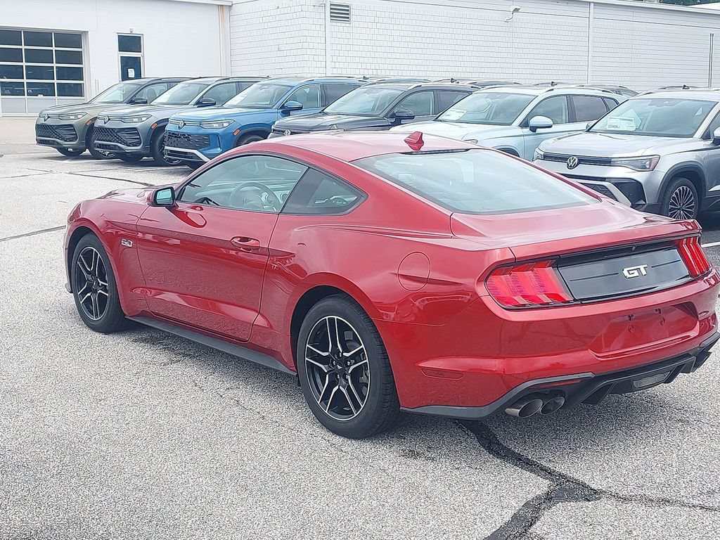 Used 2021 Ford Mustang GT RWD image 5