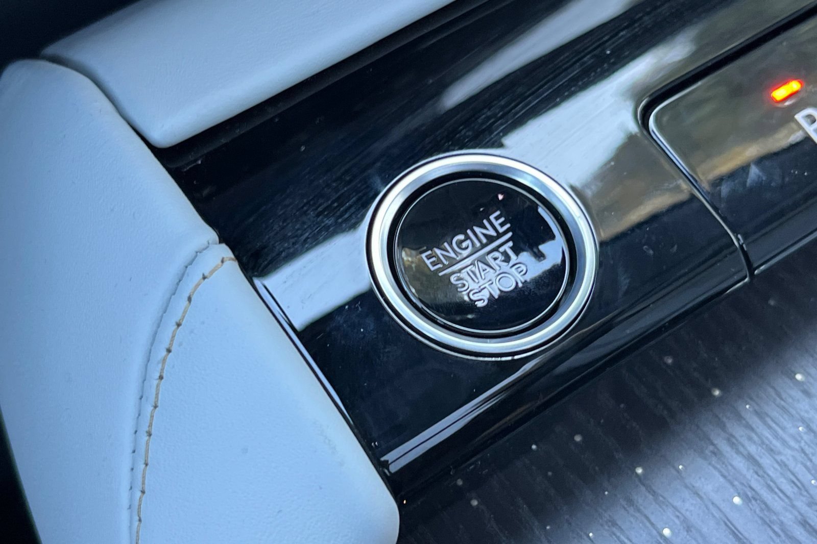 New 2026 Lincoln Navigator L Black Label AWD/4WD image 21