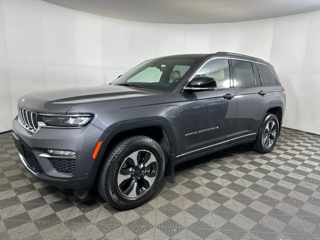 Used 2023 Jeep Grand Cherokee 4WD 4xe w/ Luxury Tech Group II image 7