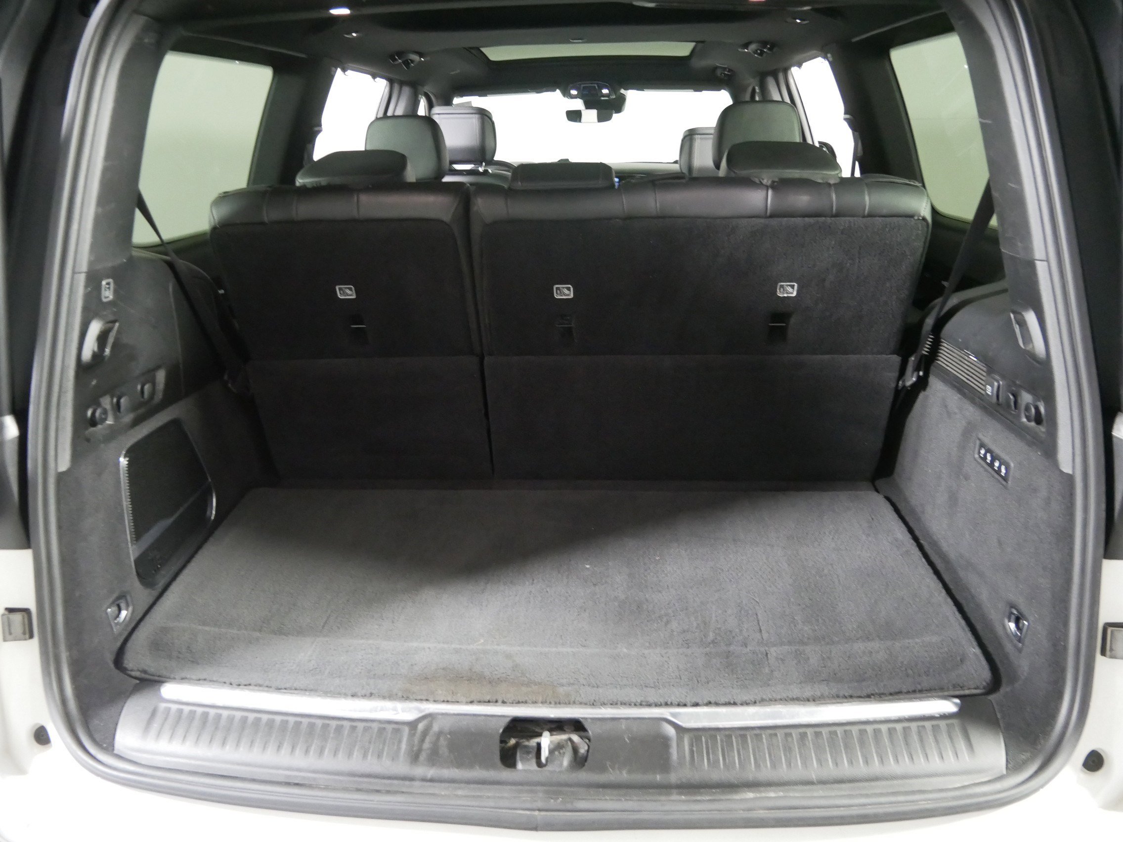 Used 2022 Jeep Grand Wagoneer Series I image 18