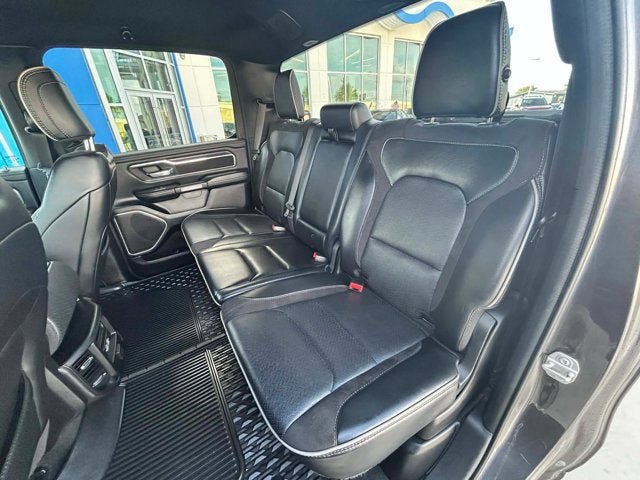 Used 2023 RAM 1500 Laramie AWD/4WD image 6