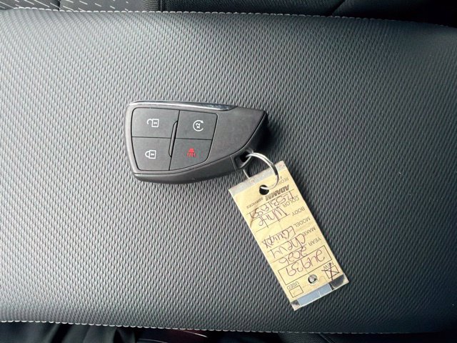 Used 2026 Chevrolet Equinox LT w/ LPO, Floor Liner Package FWD image 32