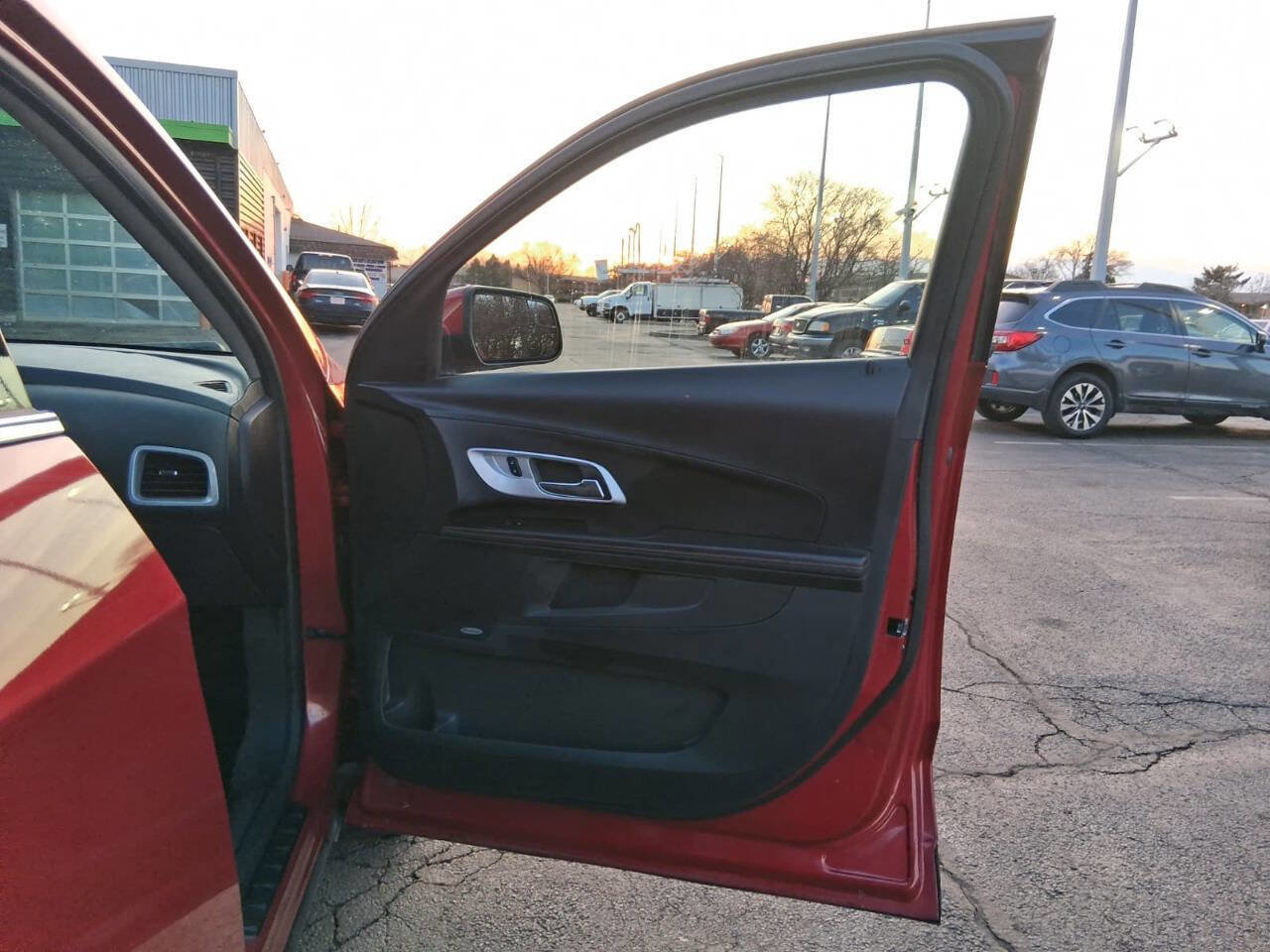 Used 2014 Chevrolet Equinox LT AWD/4WD image 9