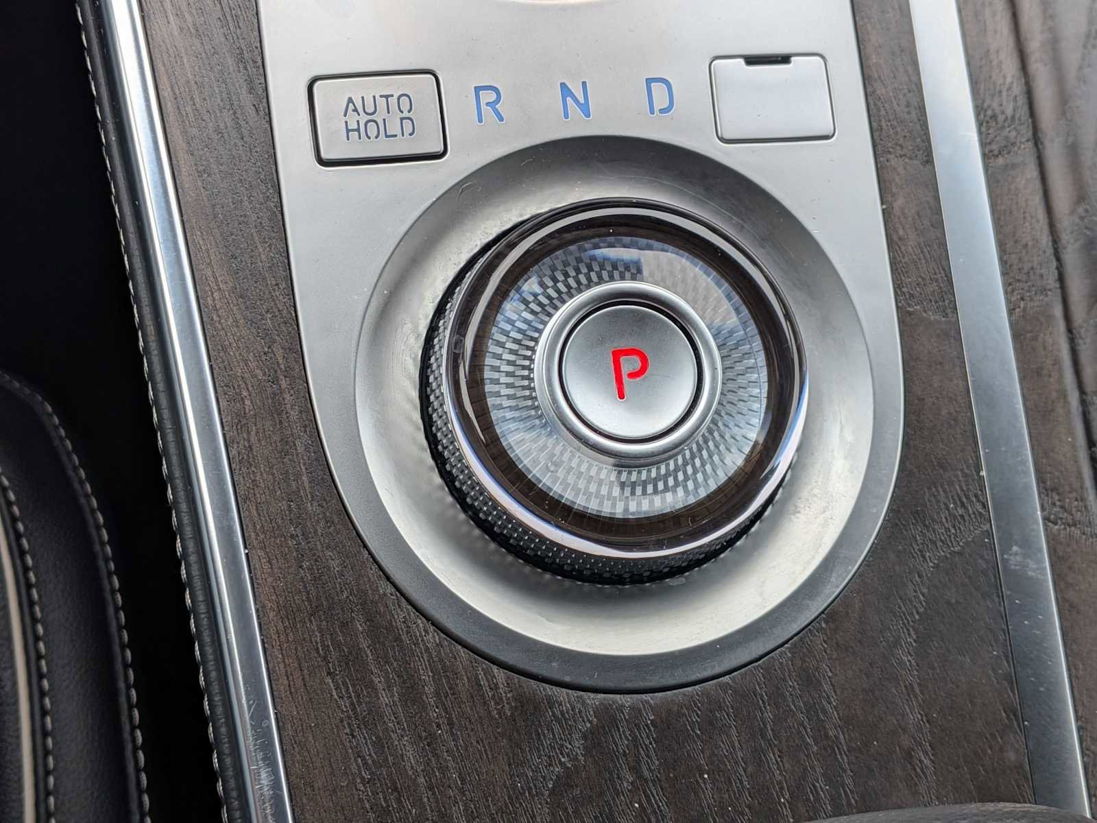 Used 2024 Genesis GV80 3.5T image 32