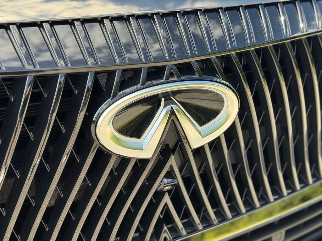 Used 2025 INFINITI QX80 Autograph AWD/4WD image 11