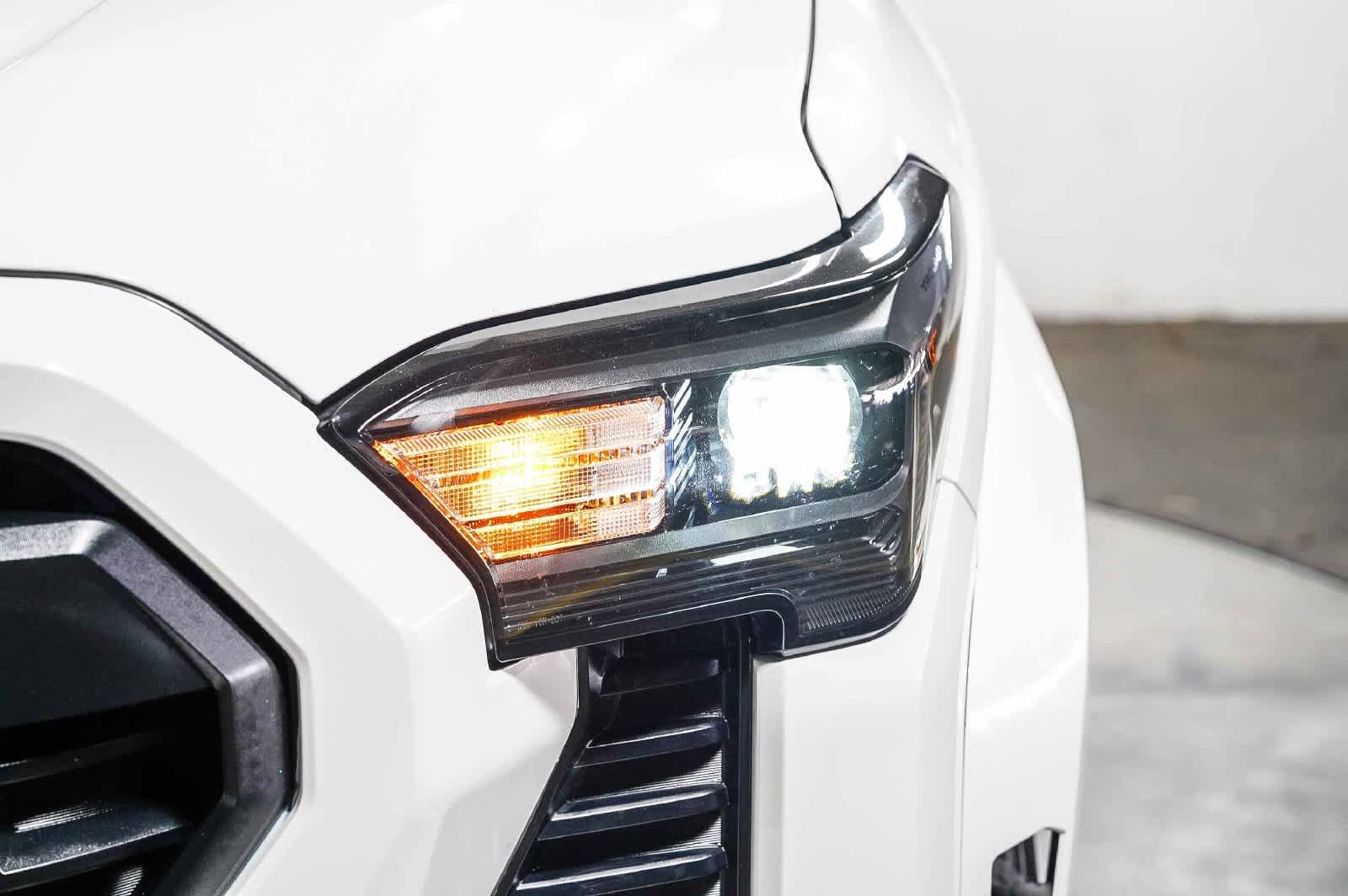 Certified 2024 Toyota Tacoma TRD Sport w/ TRD Sport Upgrade Package AWD/4WD image 8