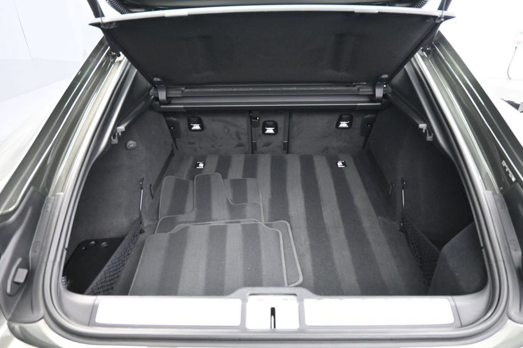 Certified 2026 Porsche Panamera 4 AWD/4WD image 24