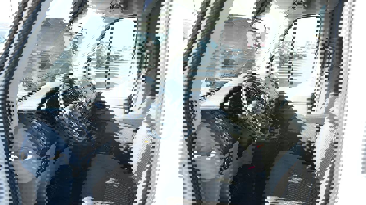 Used 2019 Ford Transit 350 XLT image 18