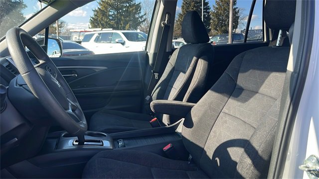 Used 2019 Honda Pilot LX image 10