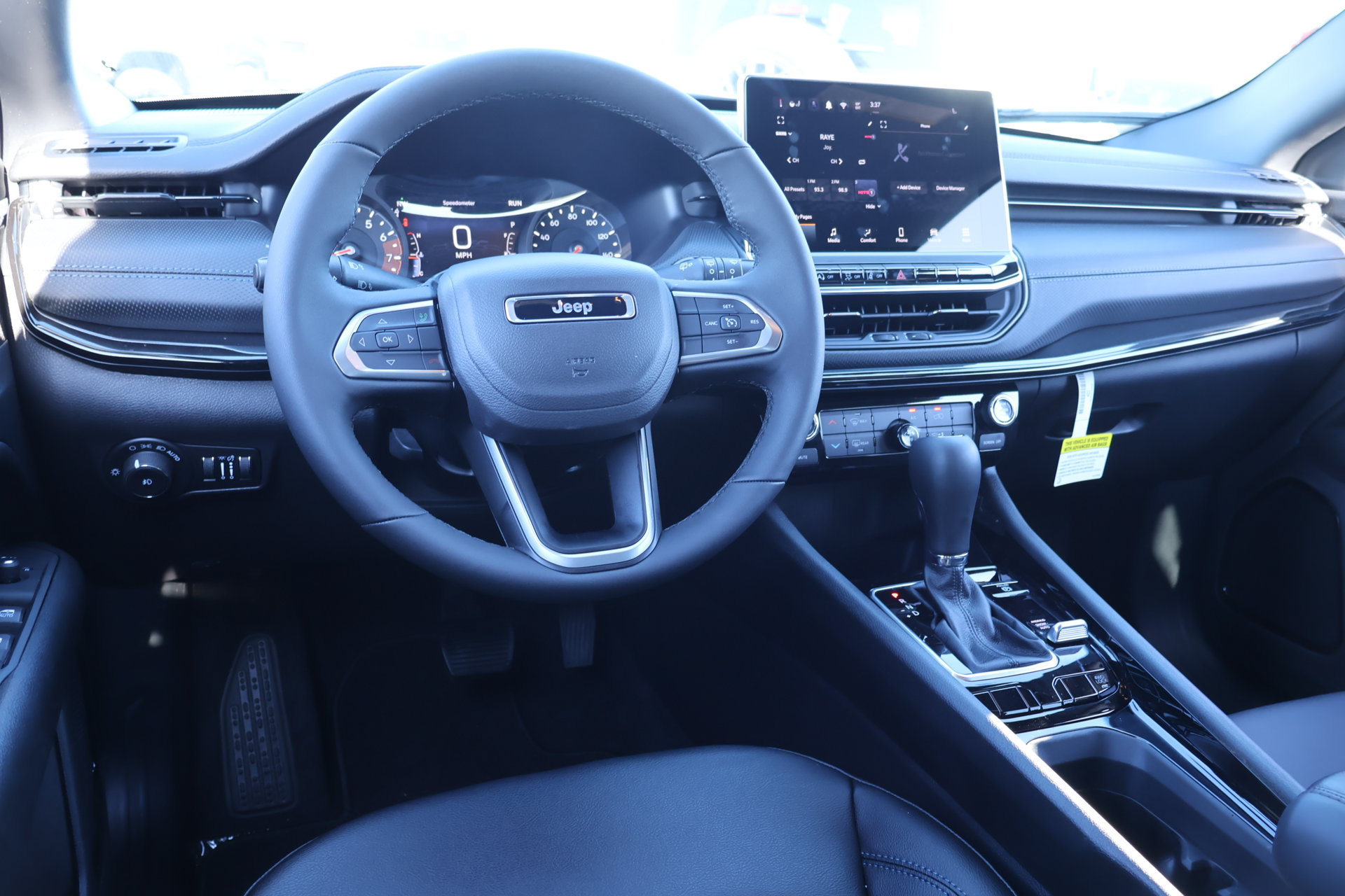 New 2026 Jeep Compass Latitude AWD/4WD image 2