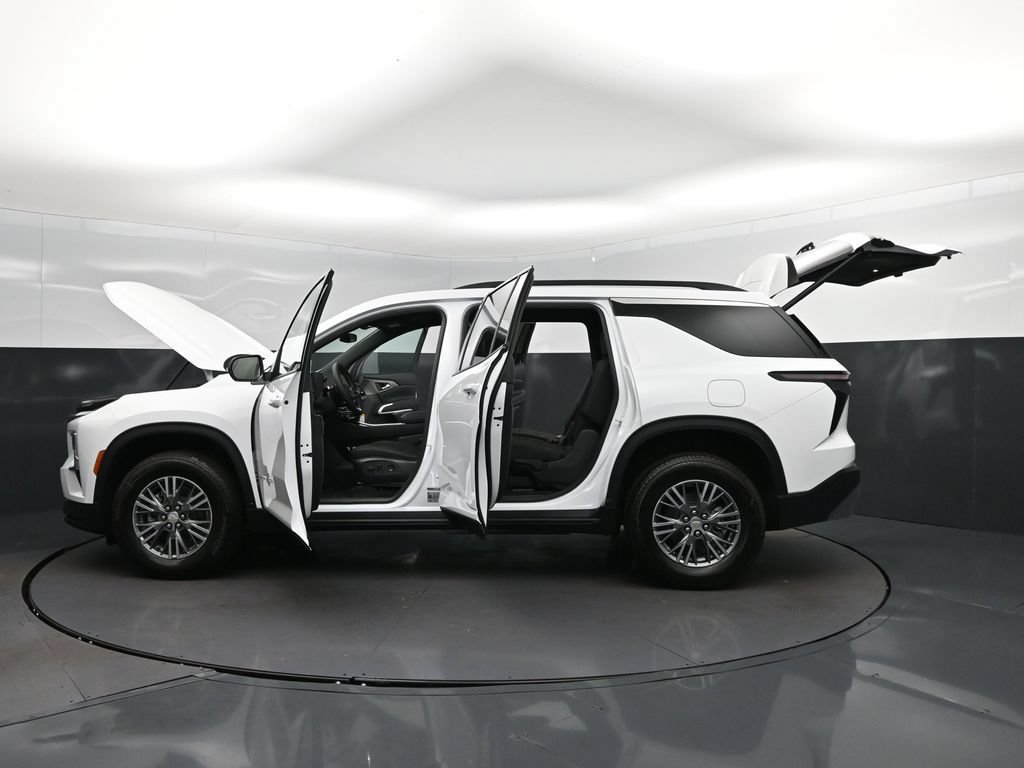 New 2026 Chevrolet Traverse LT FWD image 46