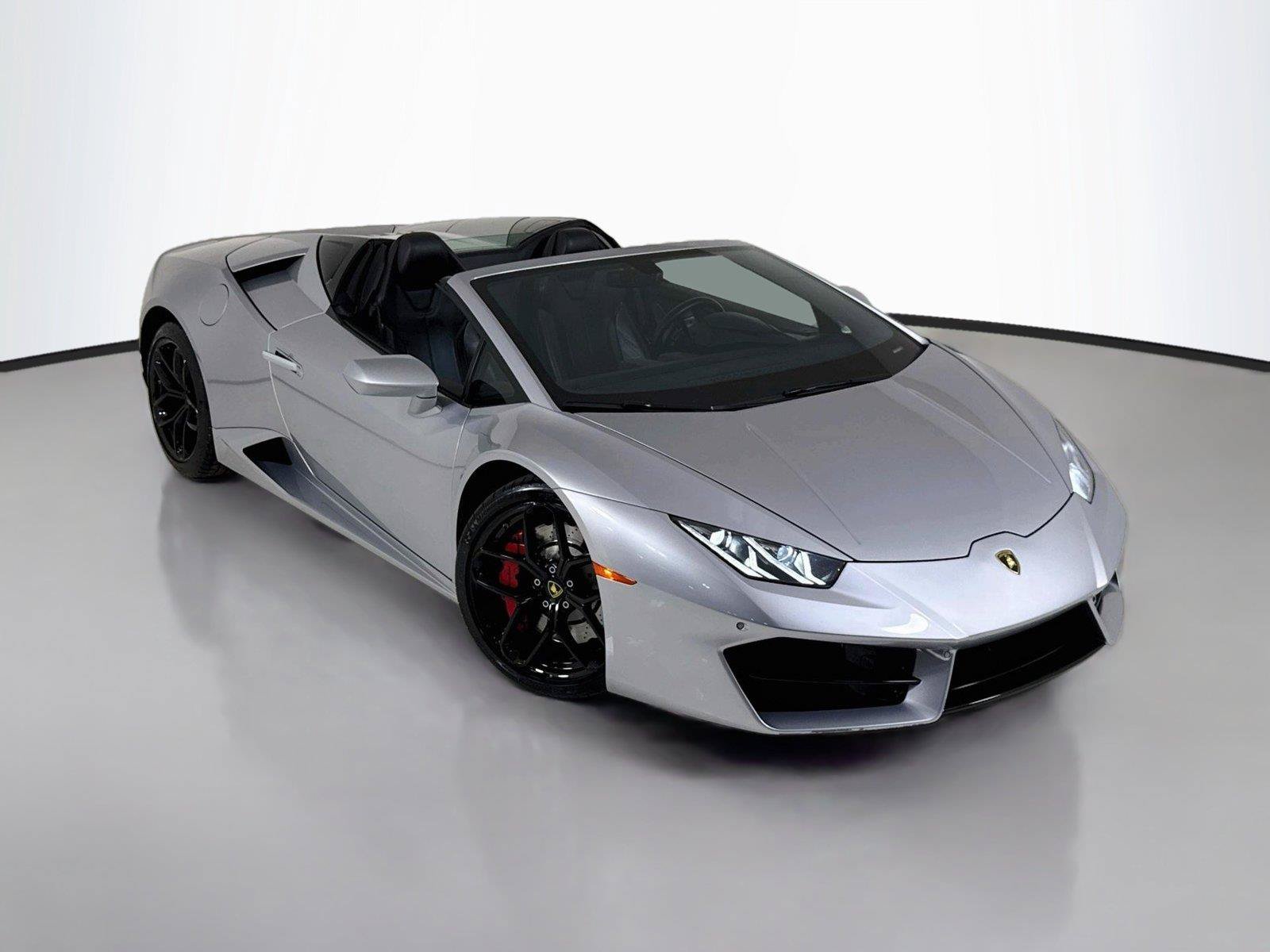 Used 2018 Lamborghini Huracan LP 580-2 RWD image 39