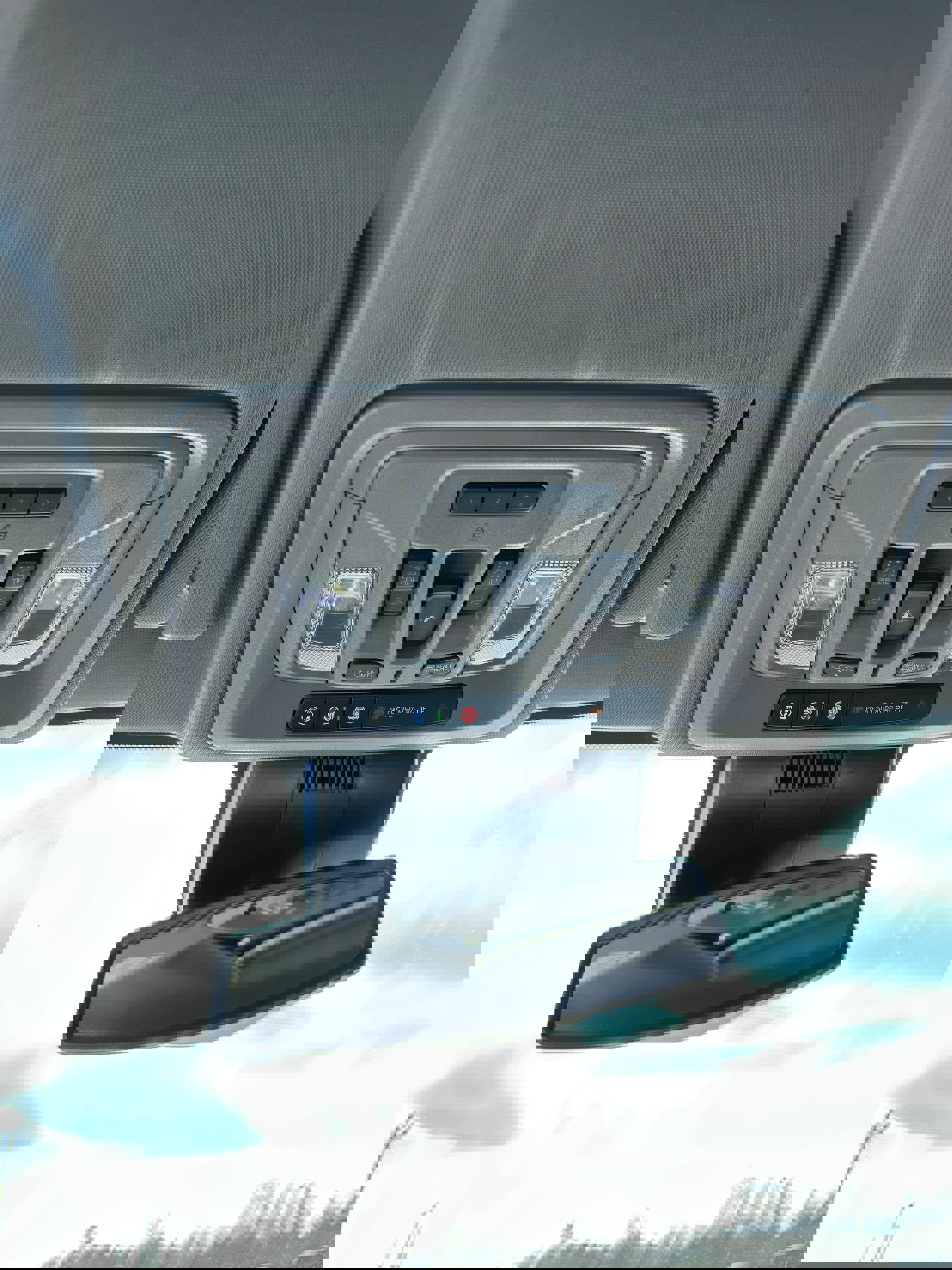 Used 2024 Chevrolet Silverado 2500 LTZ w/ LTZ Plus Package image 12