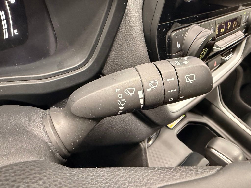 Used 2024 Toyota Grand Highlander AWD Hybrid image 31