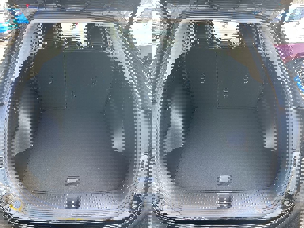 Used 2025 Kia Sportage SX Prestige image 40