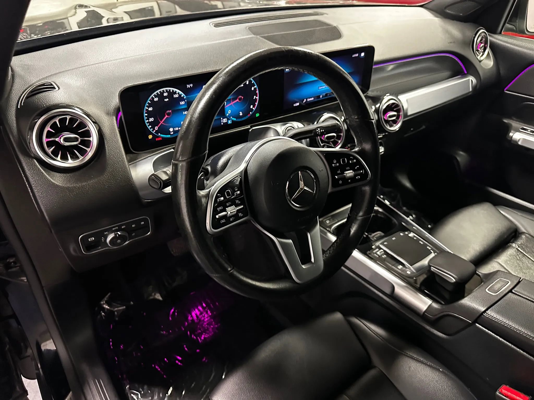 Used 2021 Mercedes-Benz GLB 250 GLB 250 Sport Utility 4D image 8