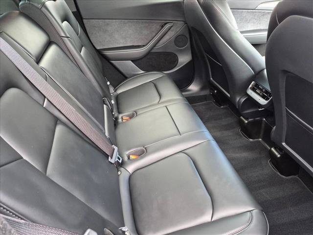 Used 2025 Tesla Model Y Performance AWD/4WD image 19