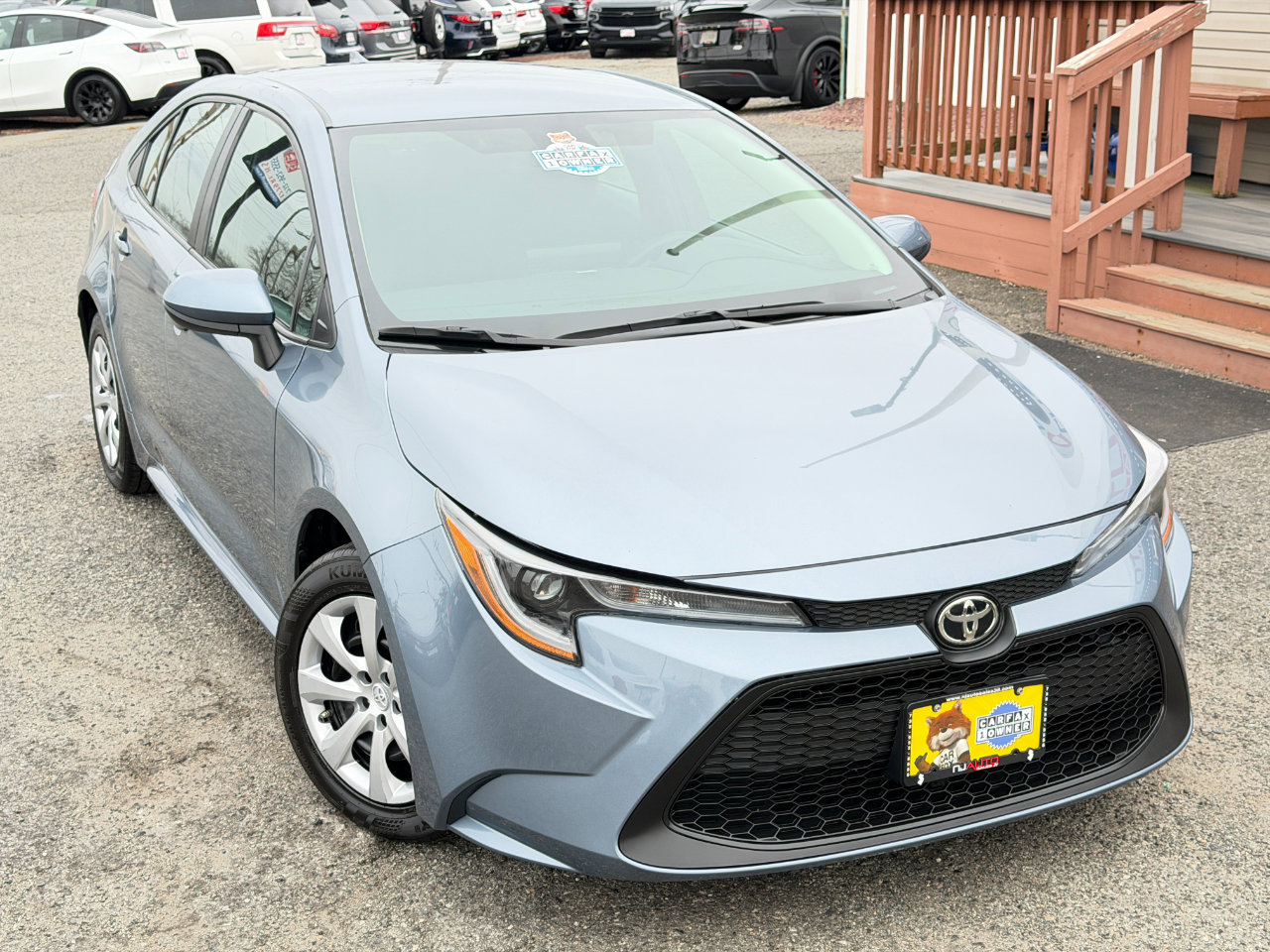 Used 2022 Toyota Corolla LE image 2