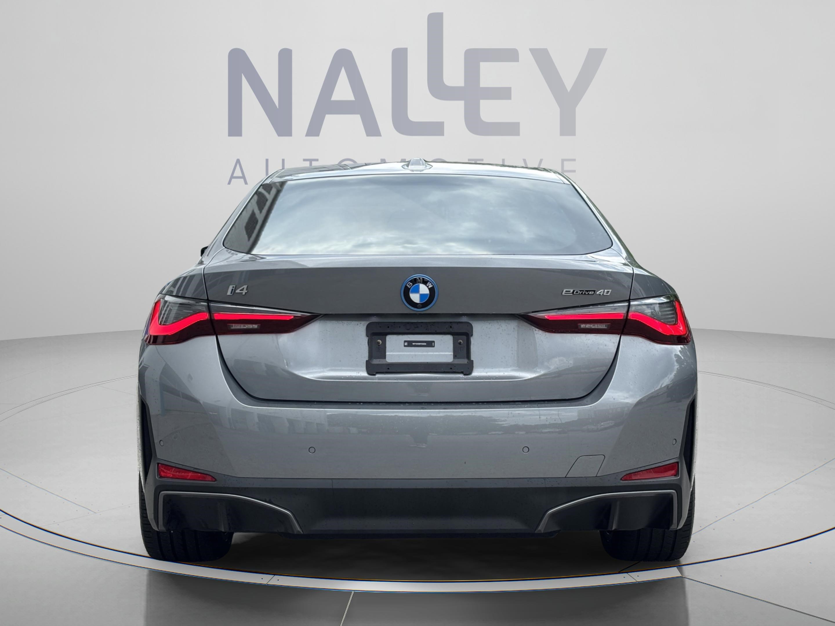 Used 2023 BMW i4 eDrive40 w/ Premium Package RWD image 4