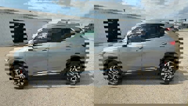 Used 2023 Buick Envision Essence image 5