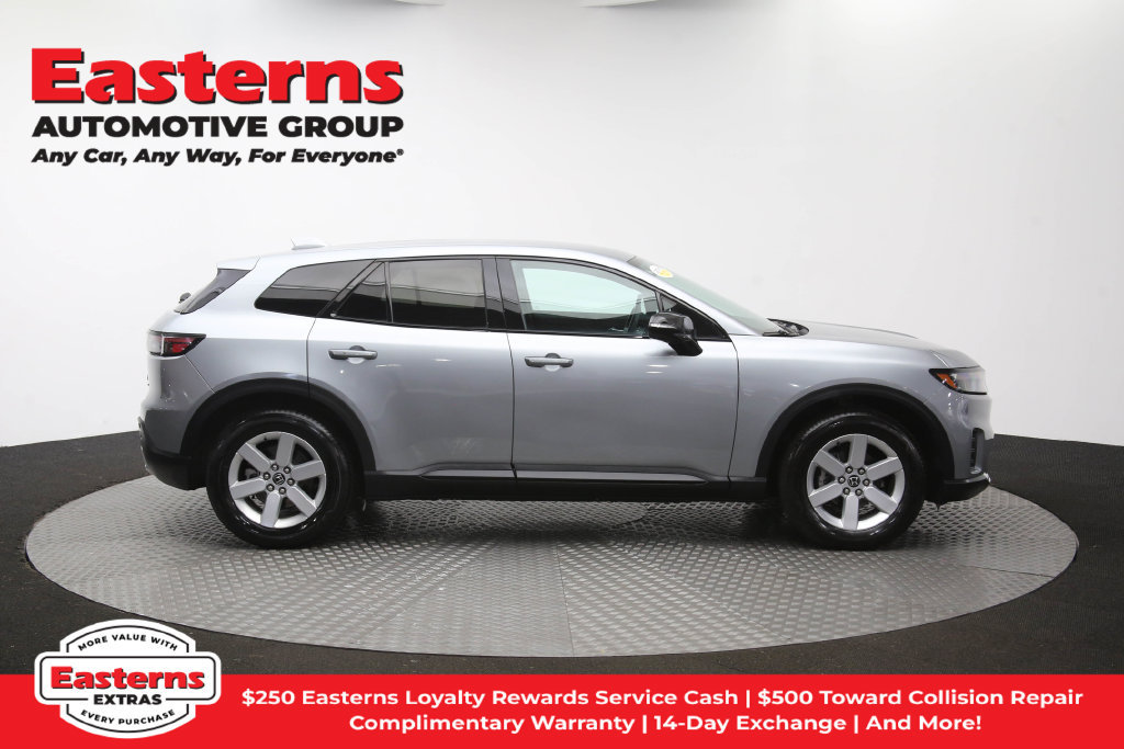 Used 2024 Honda Prologue EX image 45