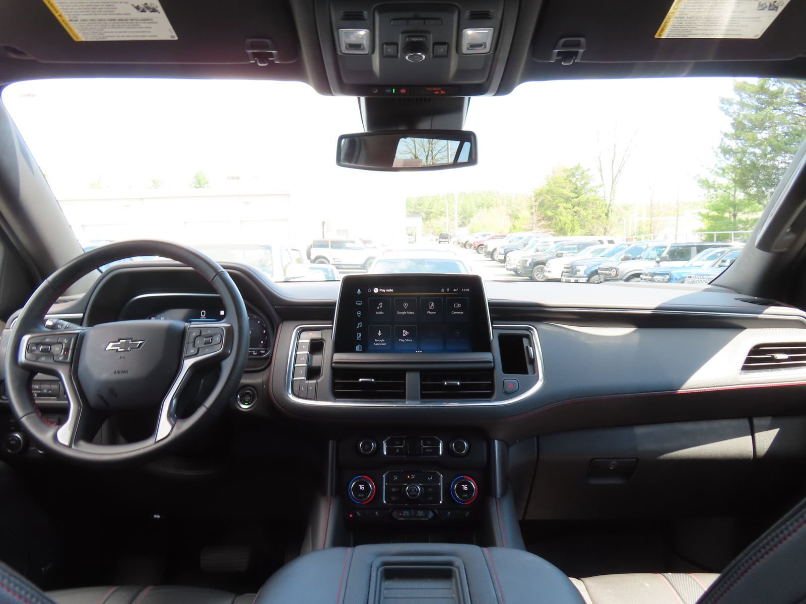 Used 2023 Chevrolet Tahoe RST w/ Luxury Package image 16