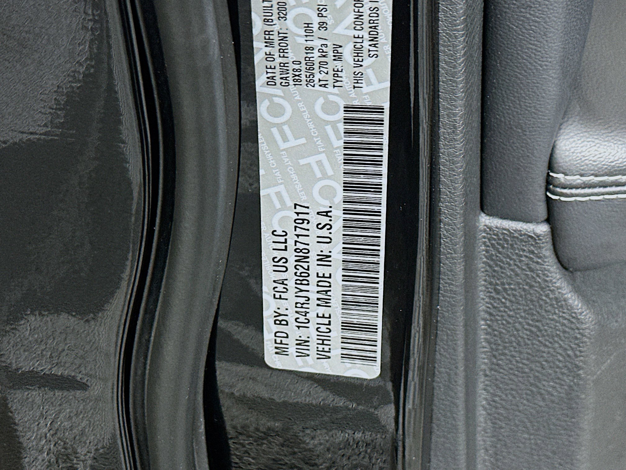 Used 2022 Jeep Grand Cherokee Limited 4xe w/ MOPAR Finishing Package image 12