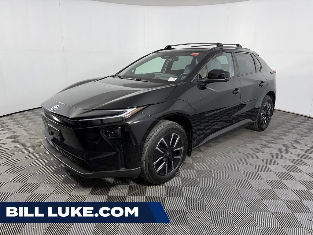 Used 2026 Toyota bZ FWD video 1