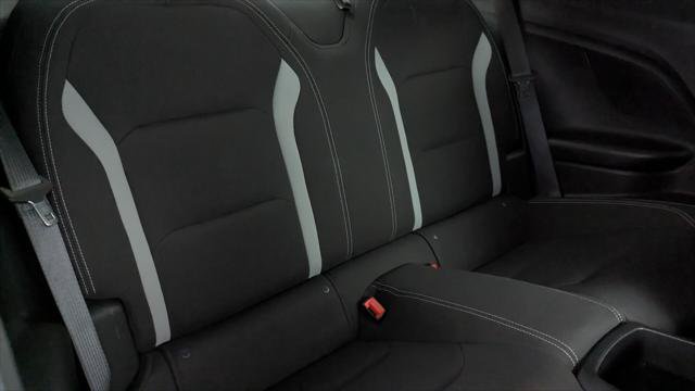 Used 2019 Chevrolet Camaro LT RWD image 17