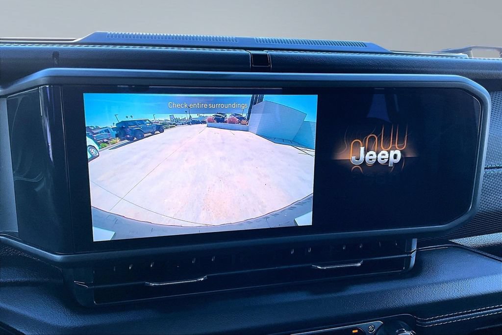 Certified 2025 Jeep Wrangler Unlimited Rubicon 4xe w/ Safety Group AWD/4WD image 25