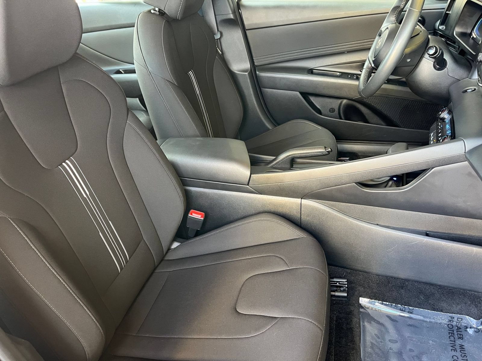 Used 2026 Hyundai Elantra Sport FWD image 32