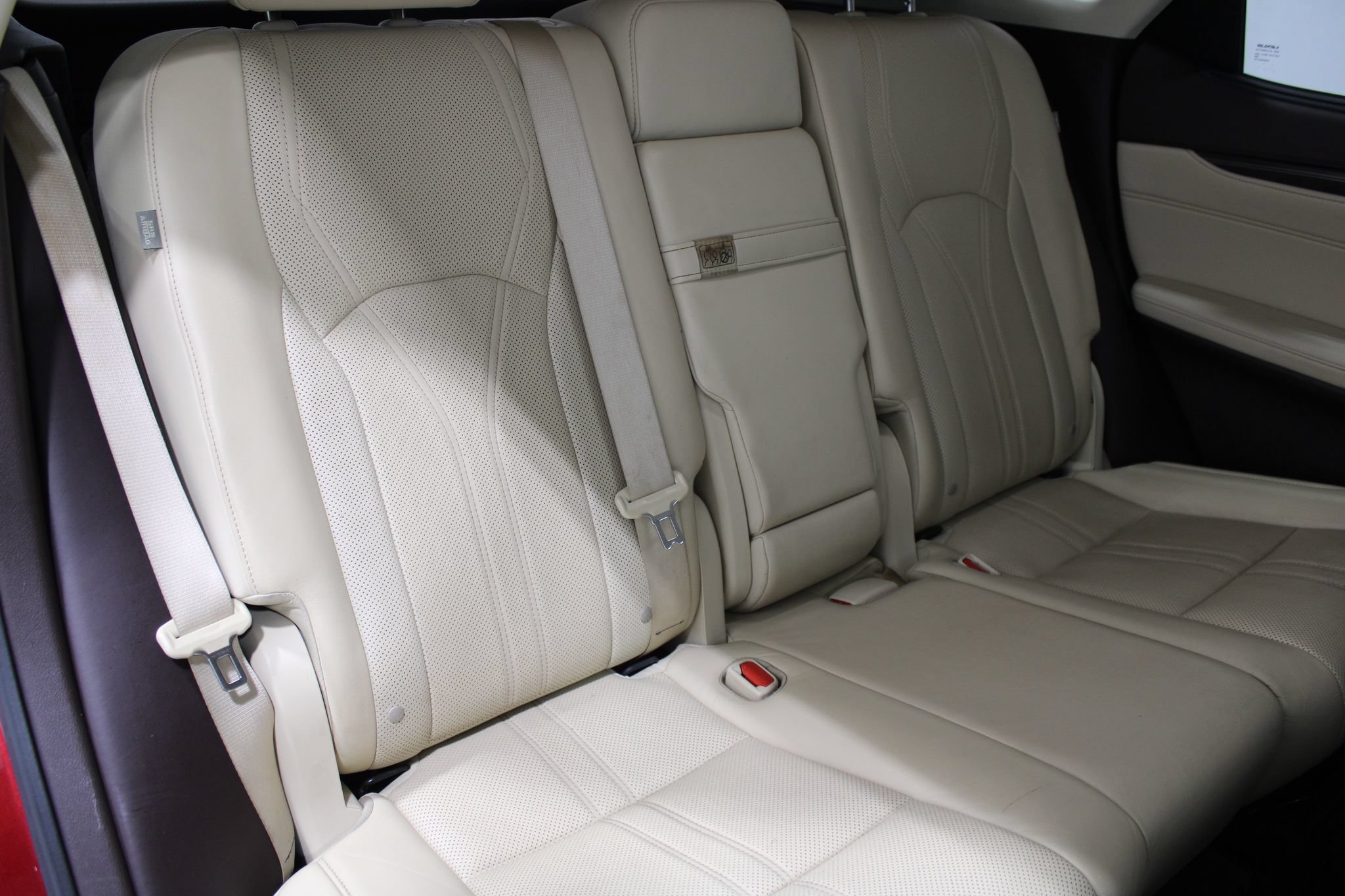 Used 2016 Lexus RX 450h AWD w/ Luxury Package image 24