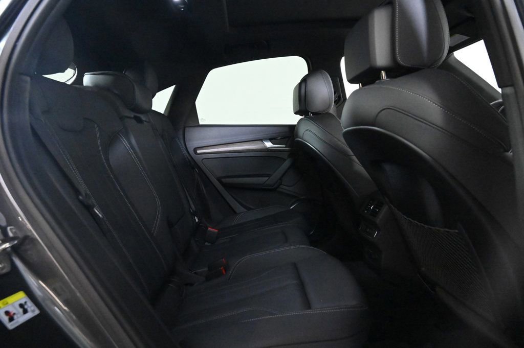 Used 2025 Audi Q5 2.0T Premium image 17
