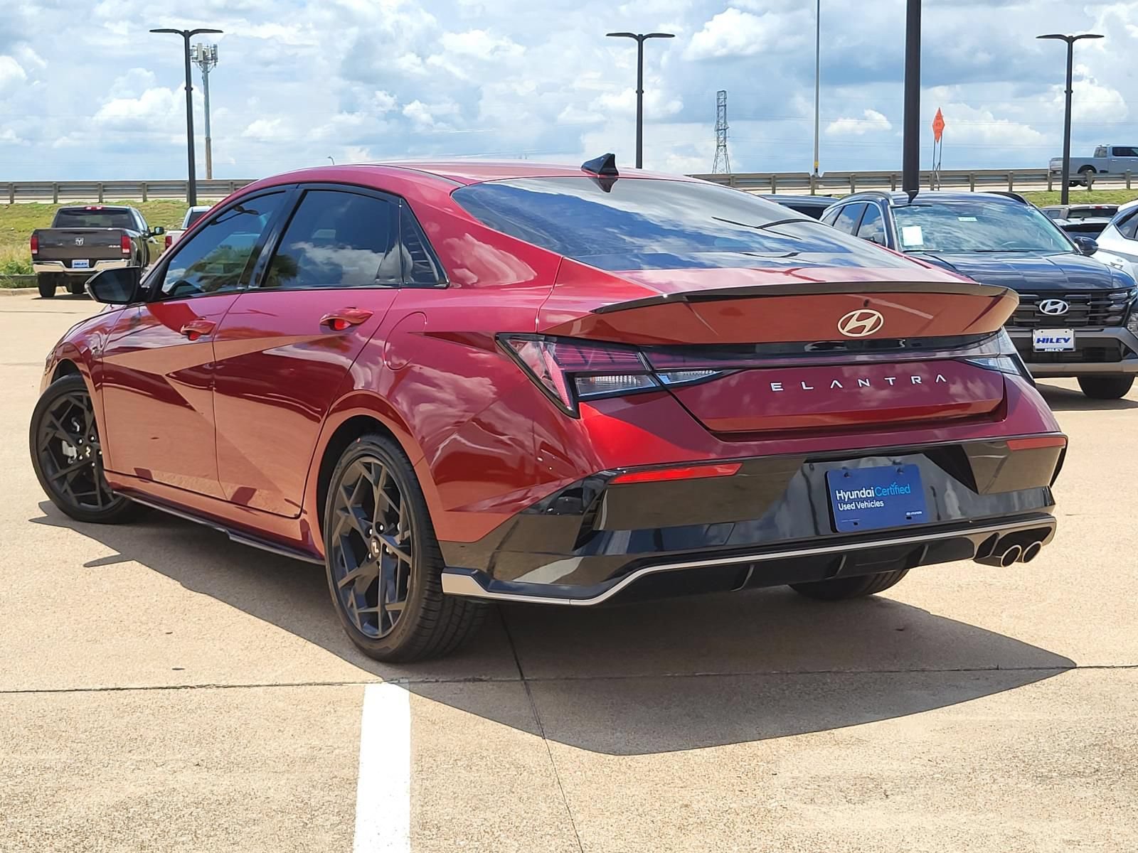 Certified 2024 Hyundai Elantra N Line FWD image 3