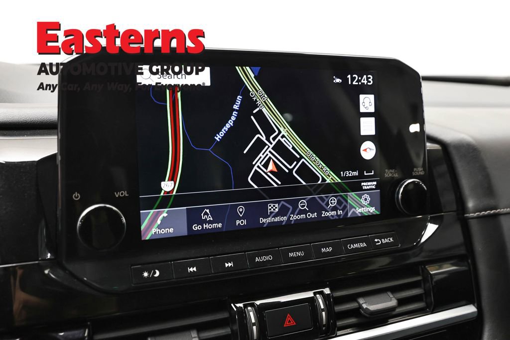 Used 2022 Nissan Pathfinder SL AWD/4WD image 19